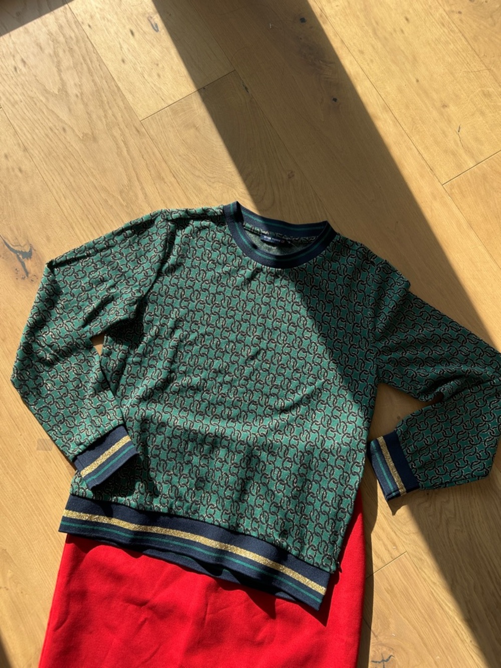 River Woods Green Patterned Knit Top with Navy Trim